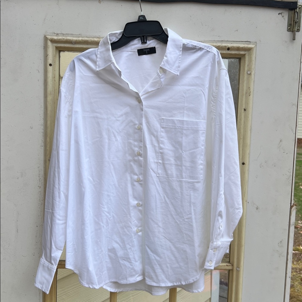 Women's Size Large "Tahari" White Casual Button Down Shirt Dressy GUC ❤️